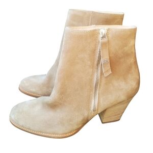 PAUL GREEN Reya Stacked Heel Boot in Stone Soft Suede - Size 7.5